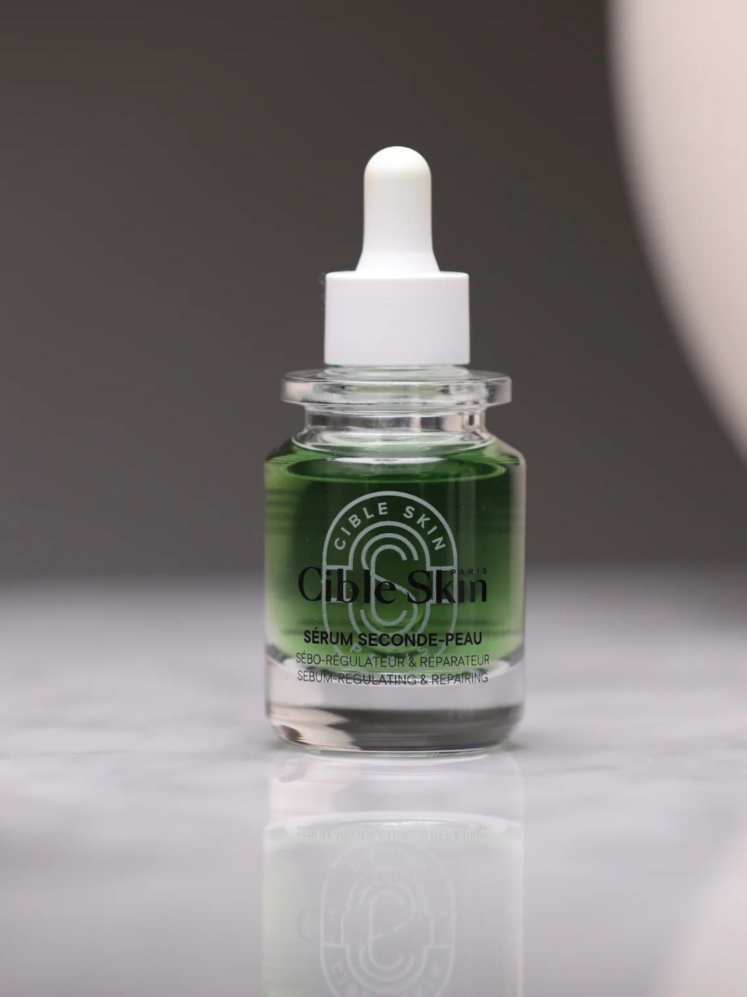 Cible Skin Sérum Seconde-Peau sebum-regulating serum with dropper
